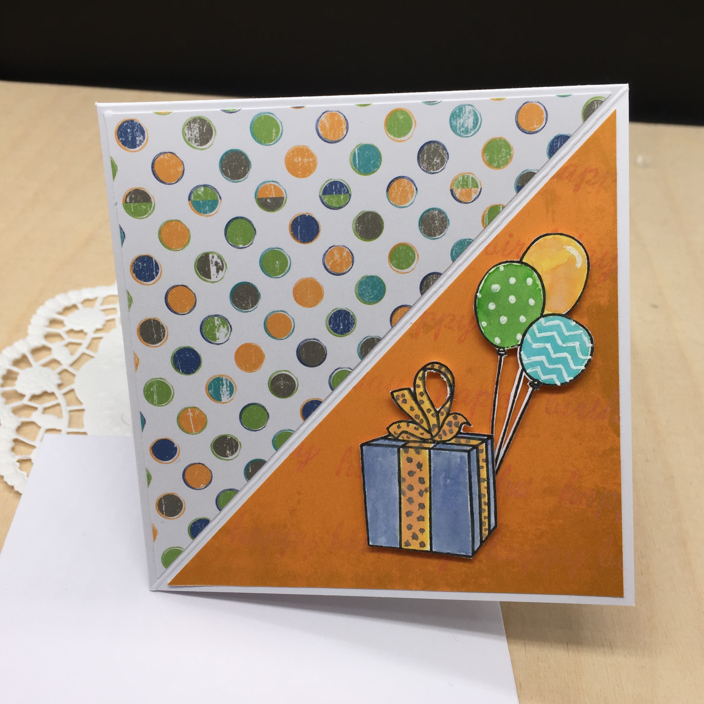 Aufstellkarte "Happy Birthday" Fontansicht