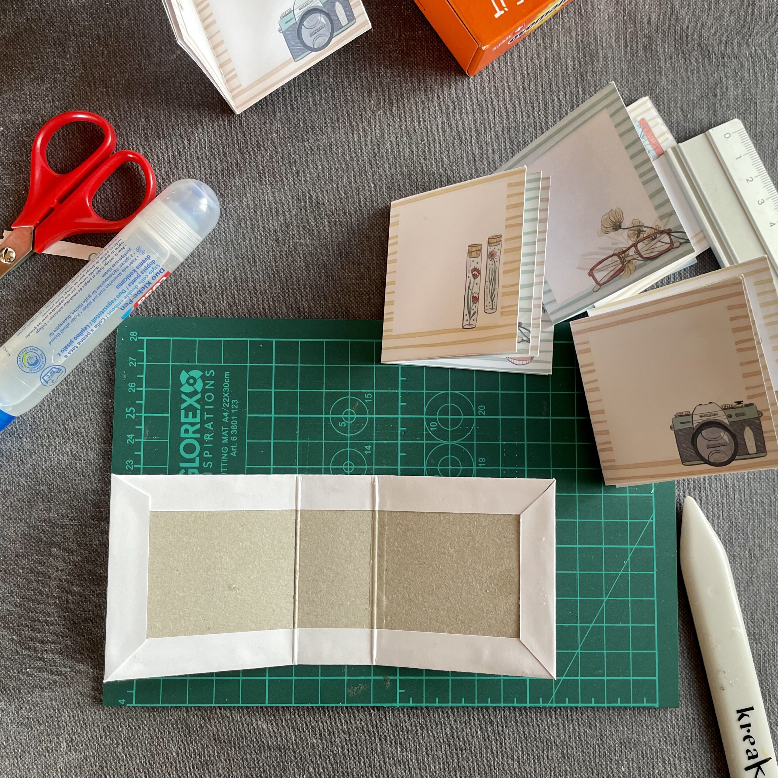 Guetzlibox Upcycling Mikroalbum Basis